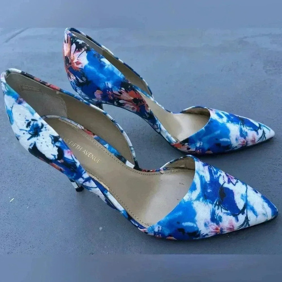Saks Fifth Ave Felicity D'Orsay, 4-inch heel, Floral Print. EUC! - Picture 2 of 8
